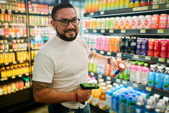 M-HO5_SOFT_DRINKS_FRIDGE_0905_VS_R1