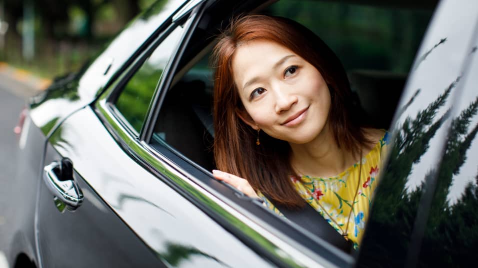 透過uber 系統搭車 24 小時全年無休預約搭乘 uber 官方網站