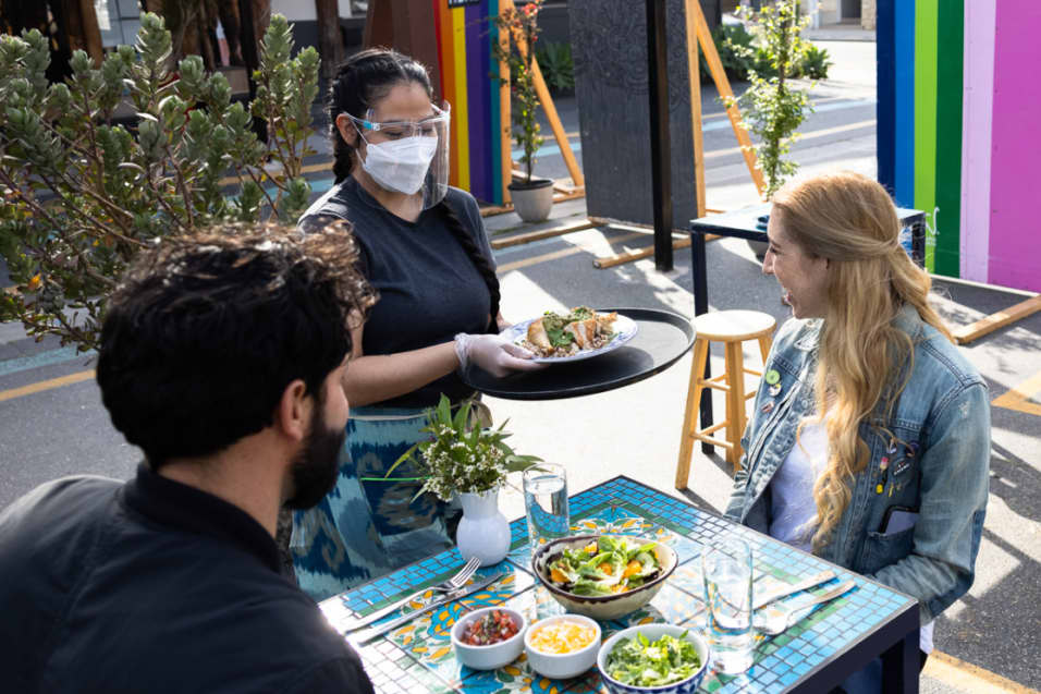 简化店面管理 Uber Eats 优食